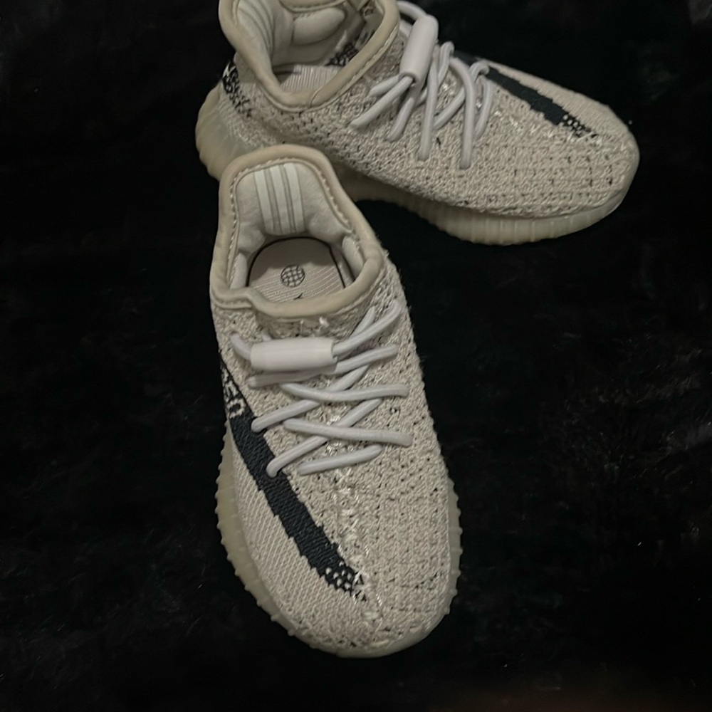 Adidas Yeezy 500 infant us7 F 23.5  Uk6.5
